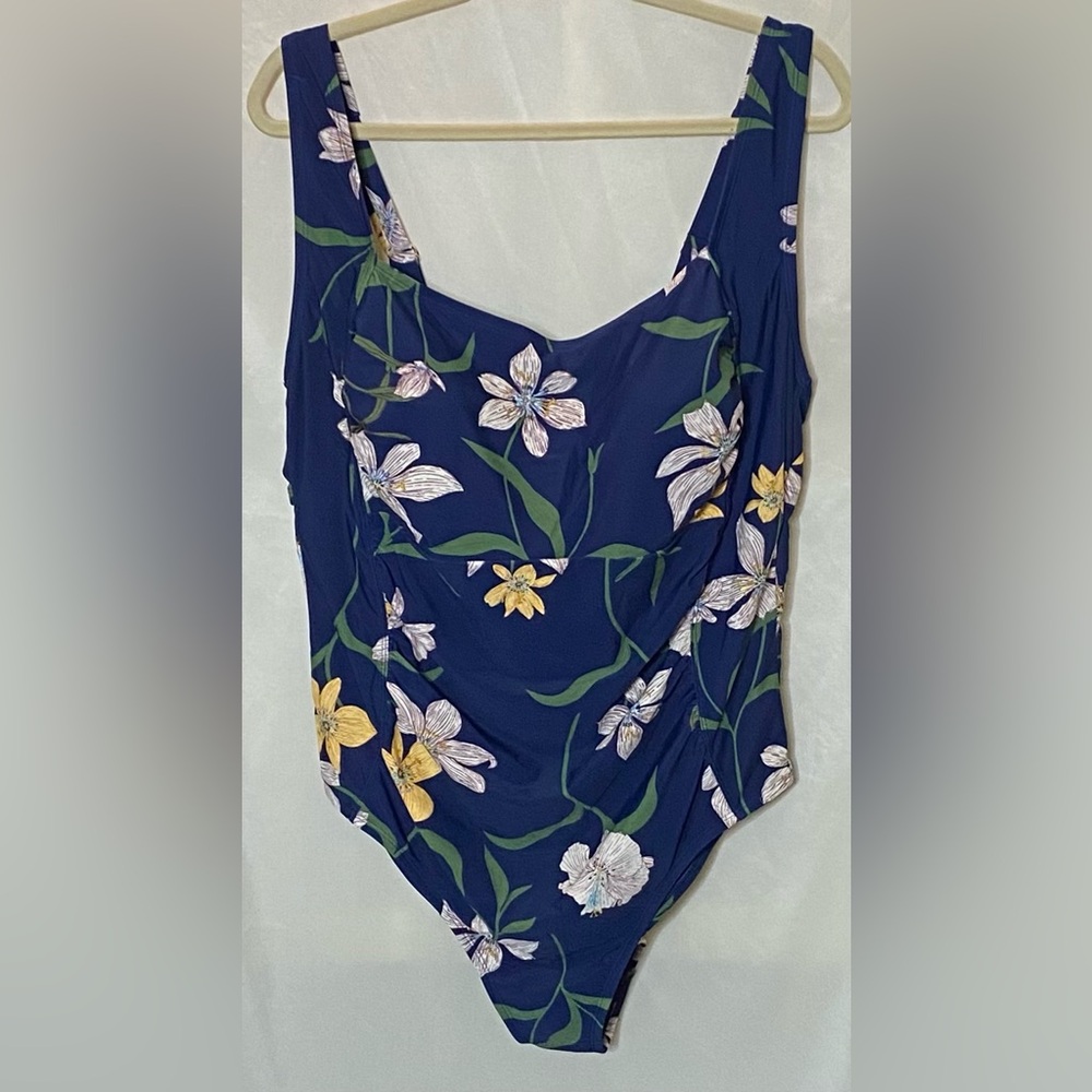 New Shade & Shore Plus Size One Piece Blue Floral Swimsuit